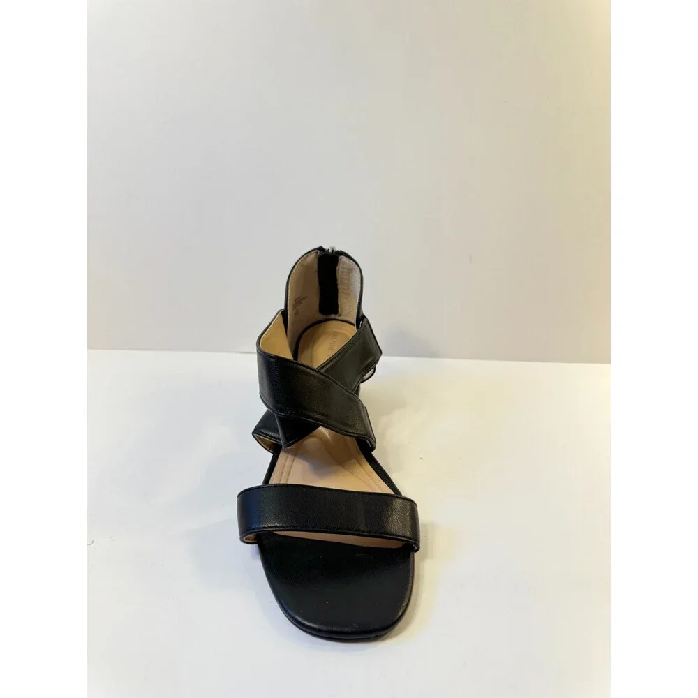Adrienne Vittadini Womens ASTORIC SAND SHOE Black-Fl 7.5